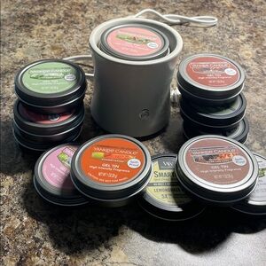 Yankee Candle Gel tin warmer with 12 tins like new